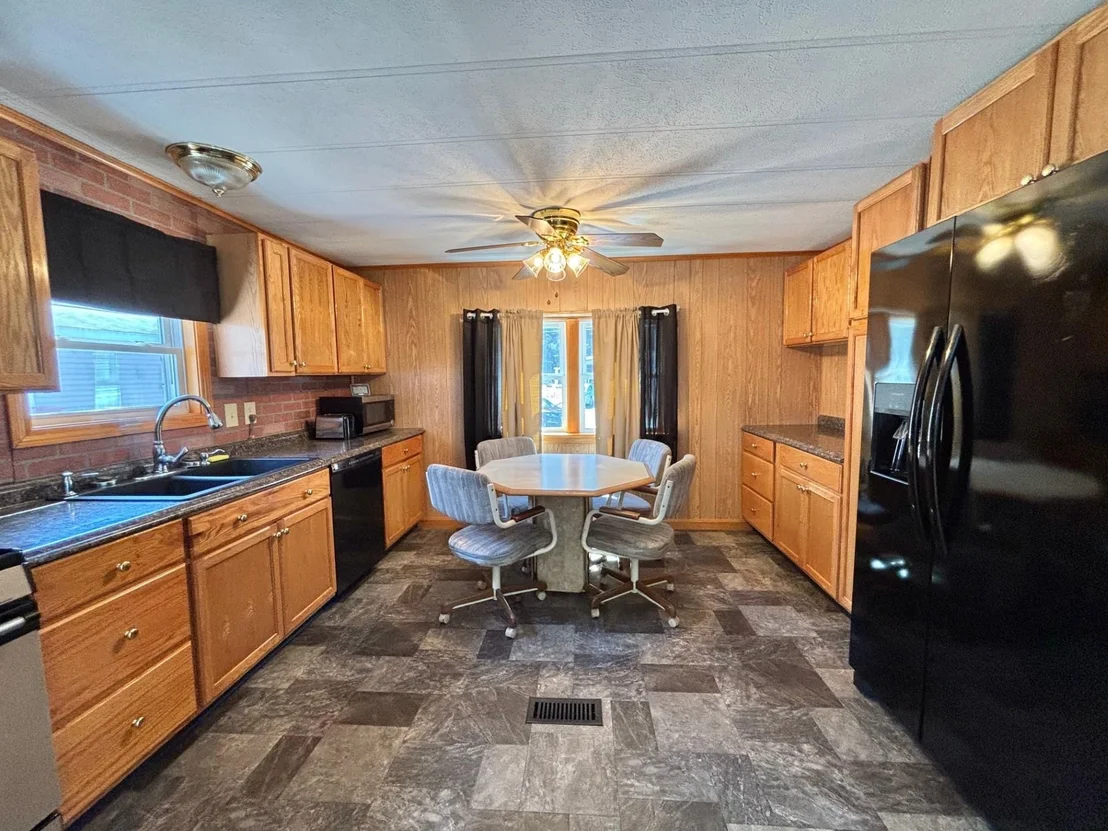 Photo of 76 Oriole