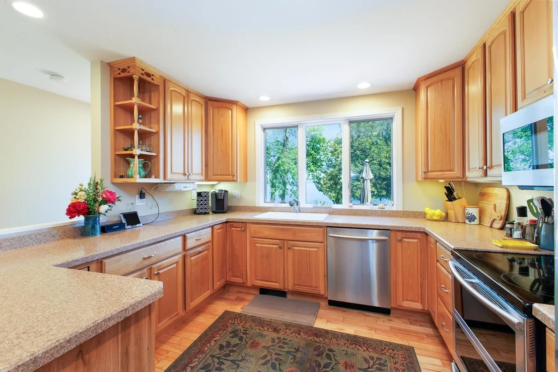 Photo of 107 Mountain View