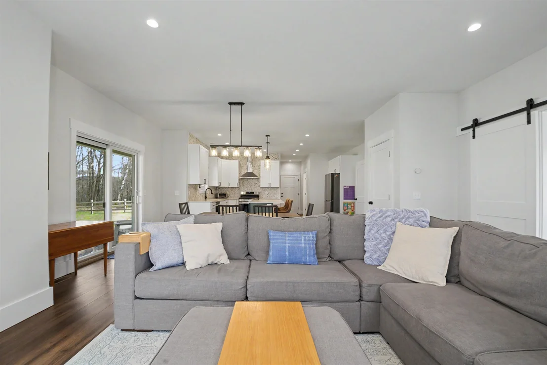 Photo of 241 Maple Basin