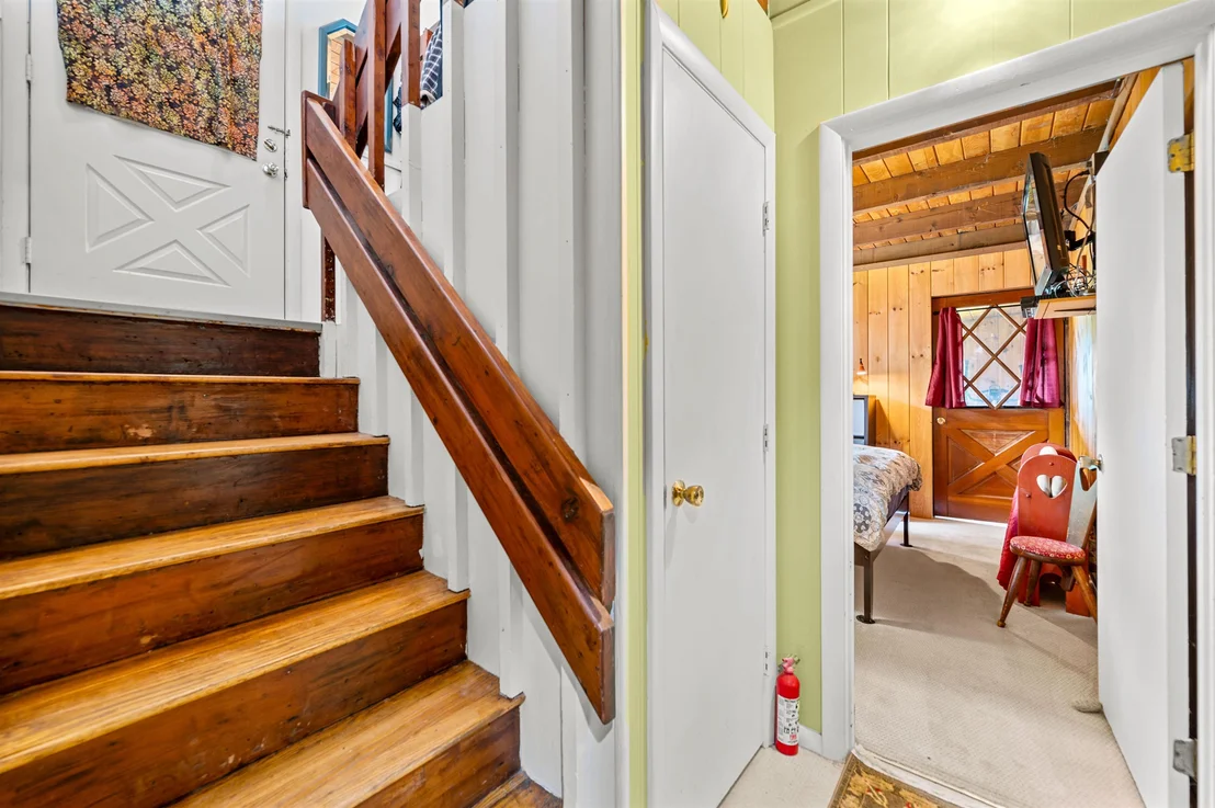 Photo of 155 Thacher
