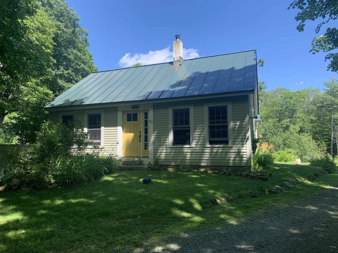 Photo of 27 Bear Pond