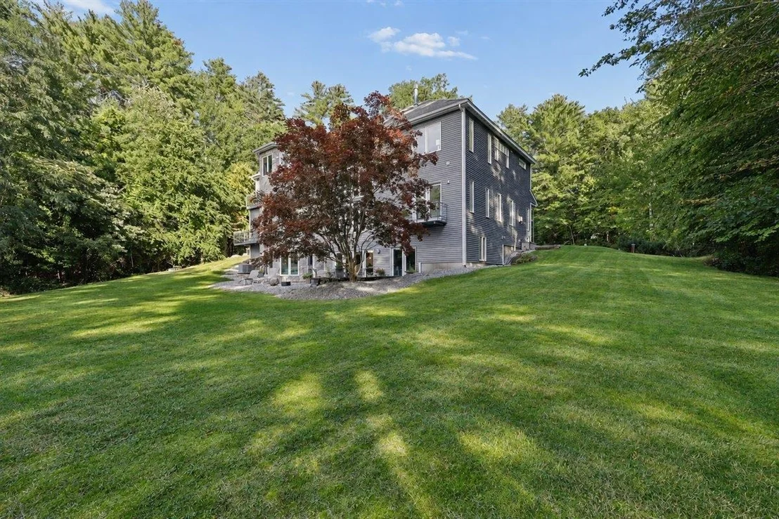 Photo of 24 Jackson