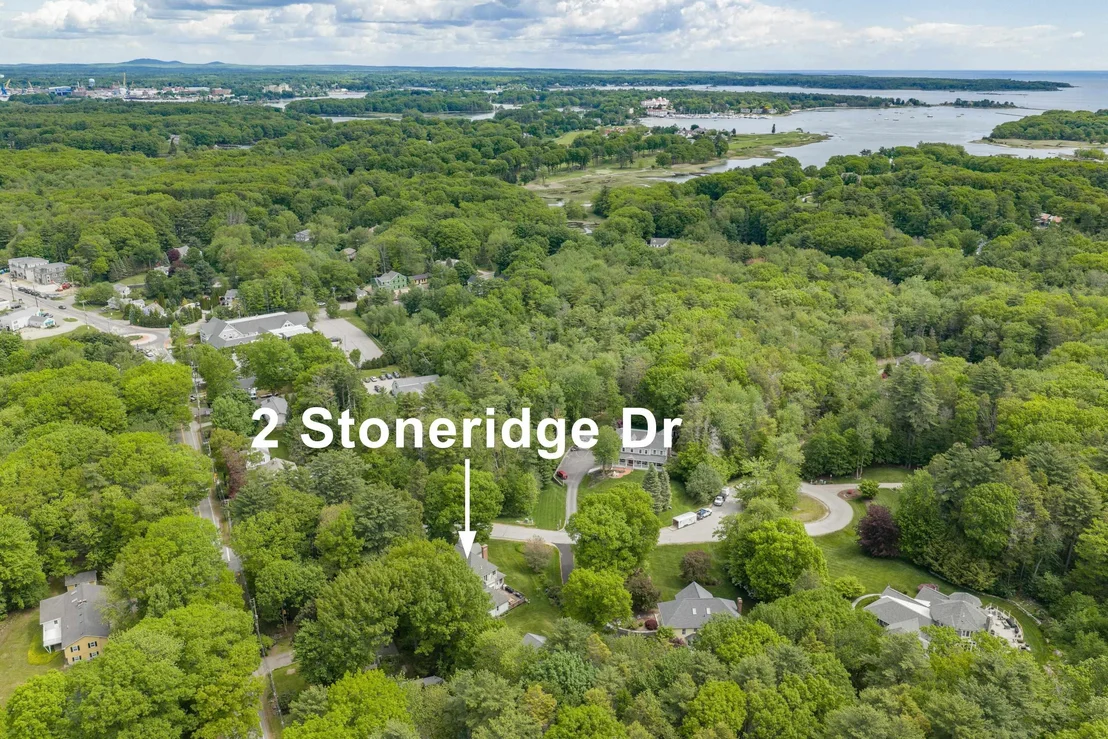 Photo of 2 Stoneridge