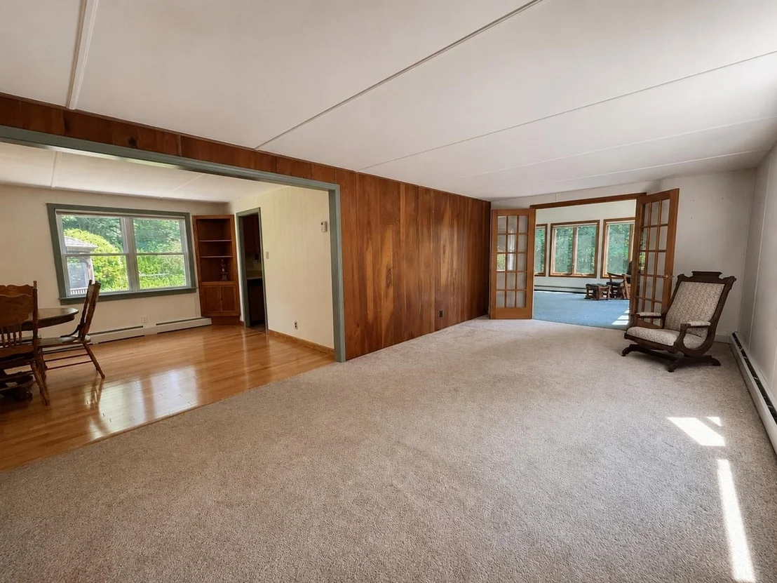 Photo of 240 Jericho