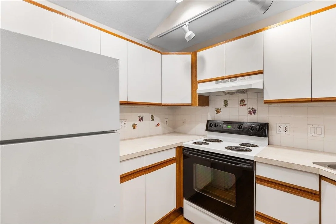 Photo of 190 Noyes