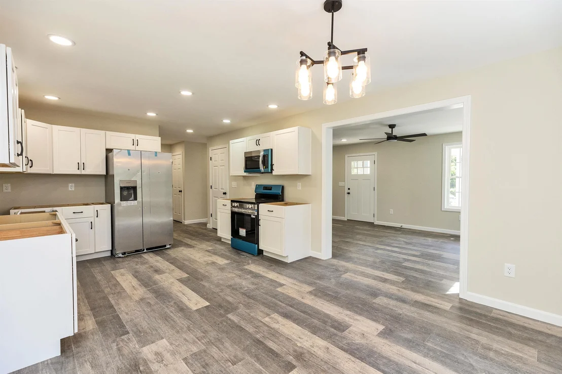 Photo of 32 Deerpoint