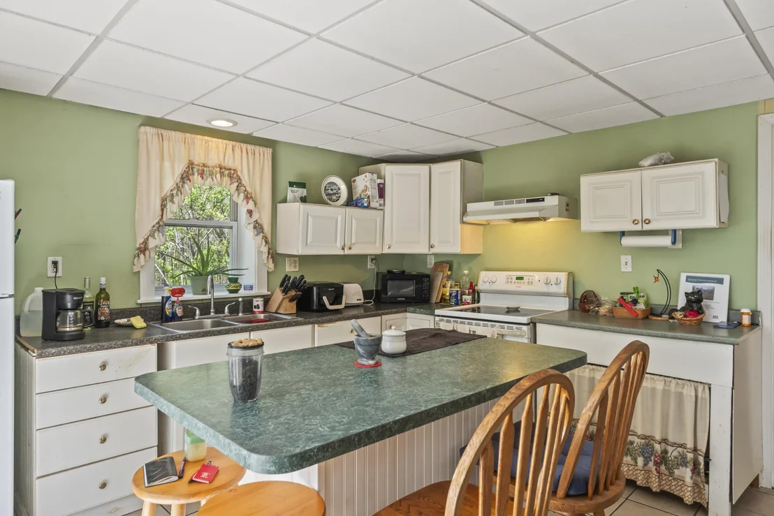 Photo of 80 Maple