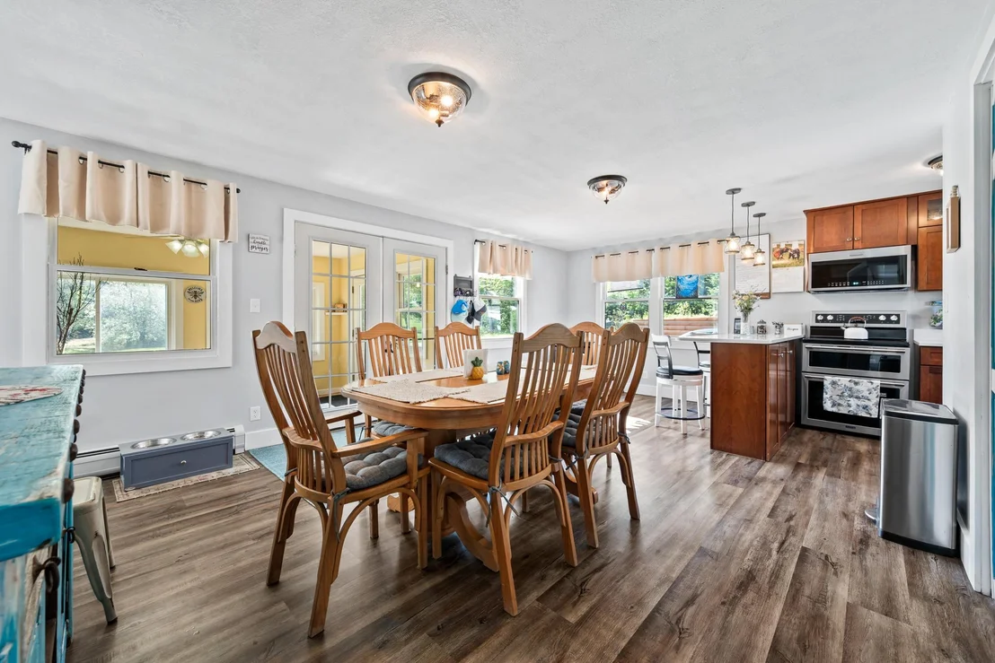 Photo of 154 Cates Hill