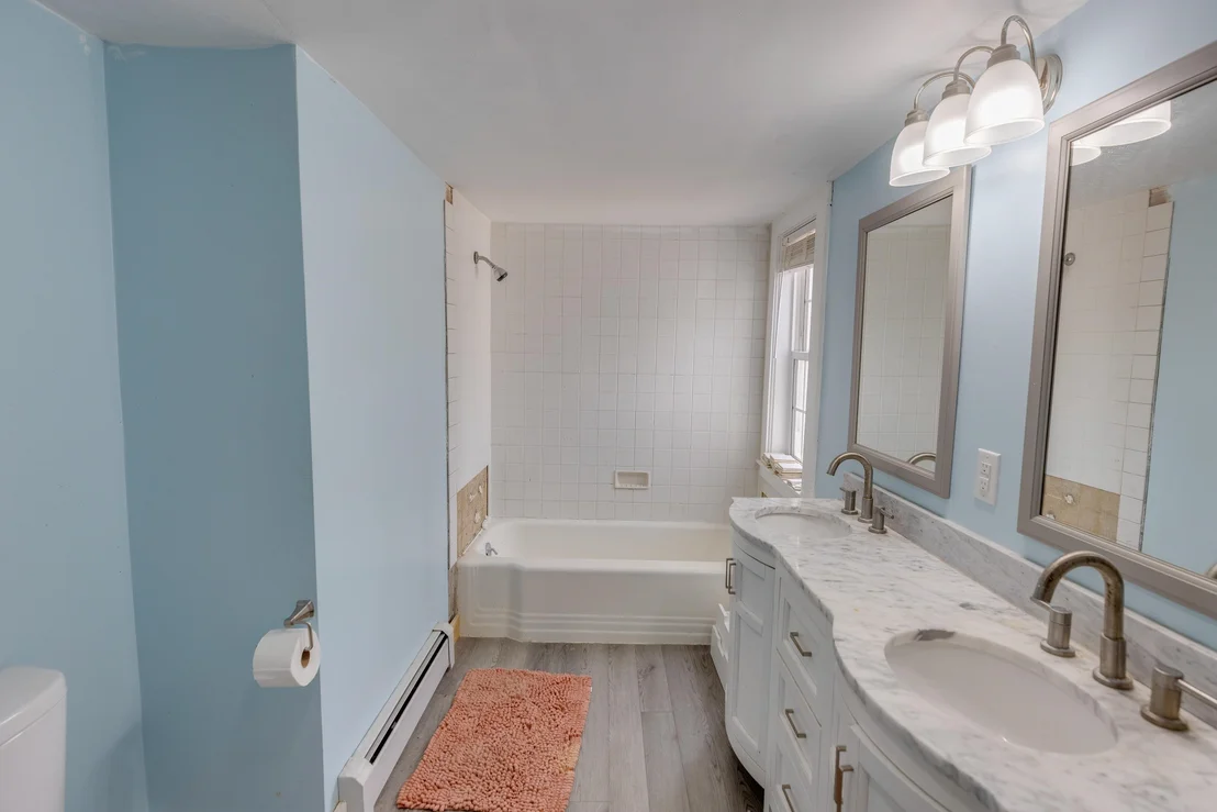 Photo of 60 Winona
