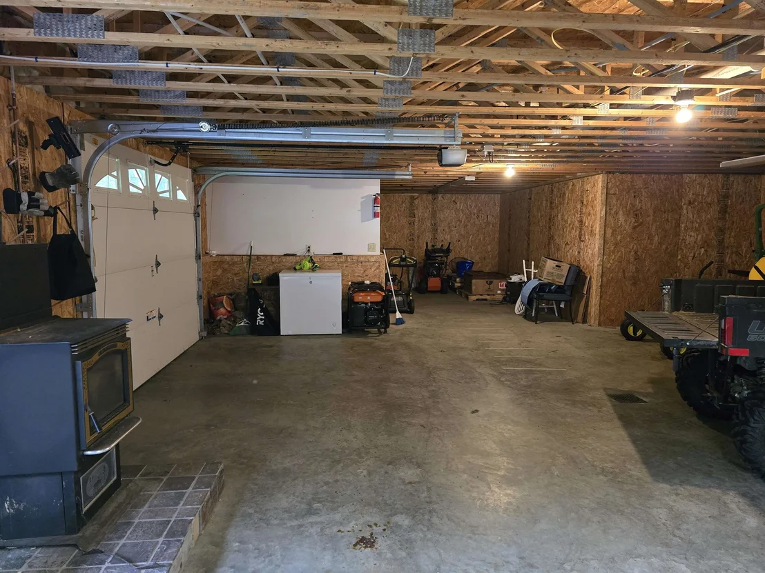 Photo of 892 Burton Hill