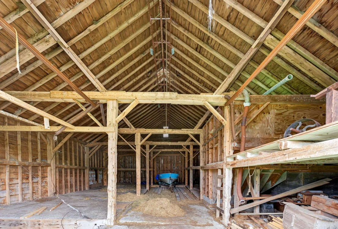 Photo of 2245 Burrington Hill