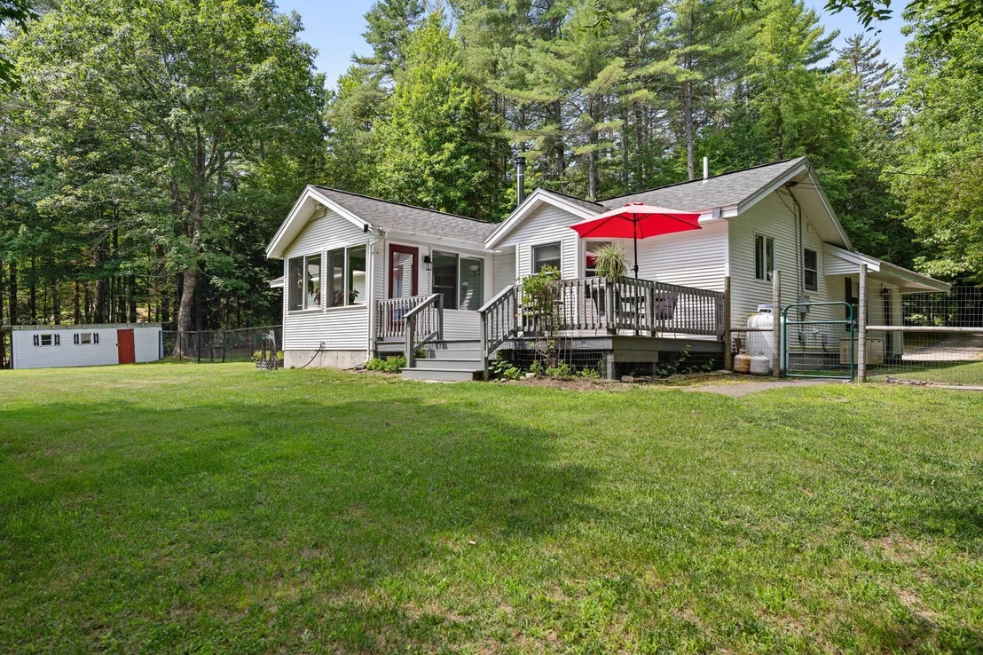 Photo of 56 Barry Highlands