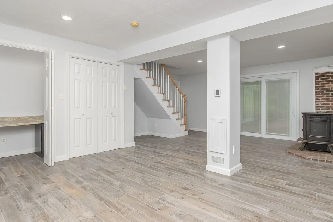 Photo of 20 Redfield