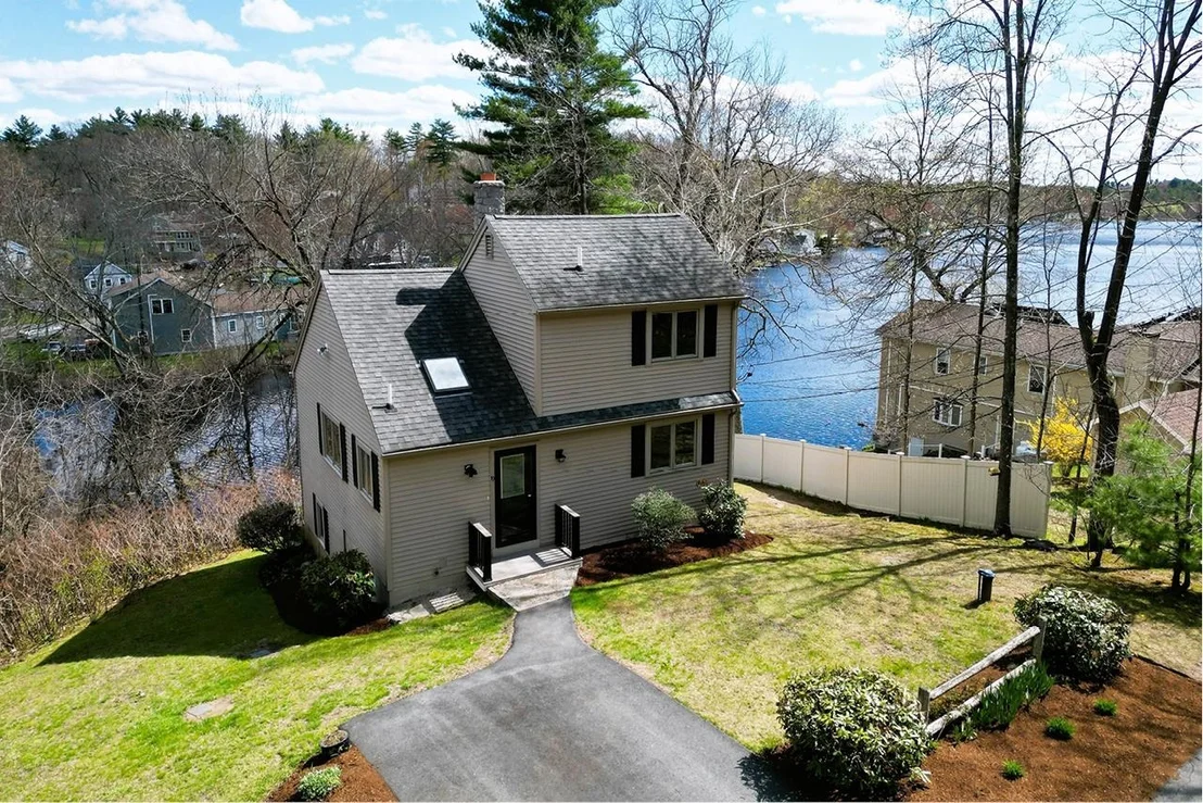 Photo of 19 Waterfront