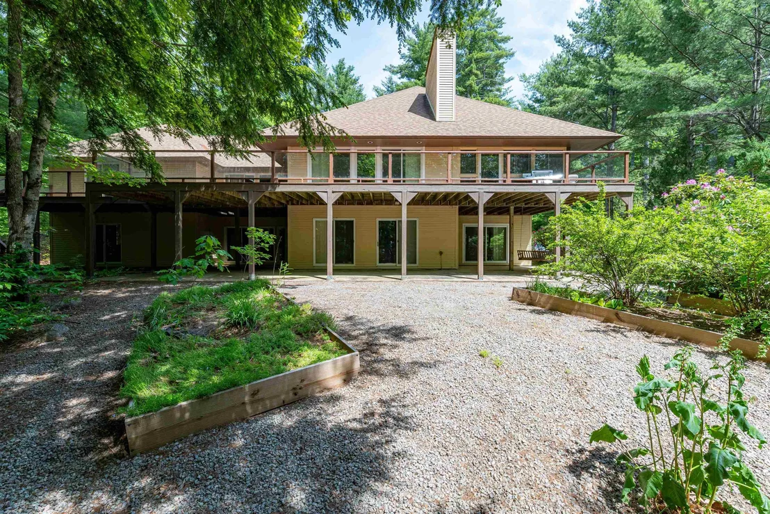 Photo of 14 Forest Ring