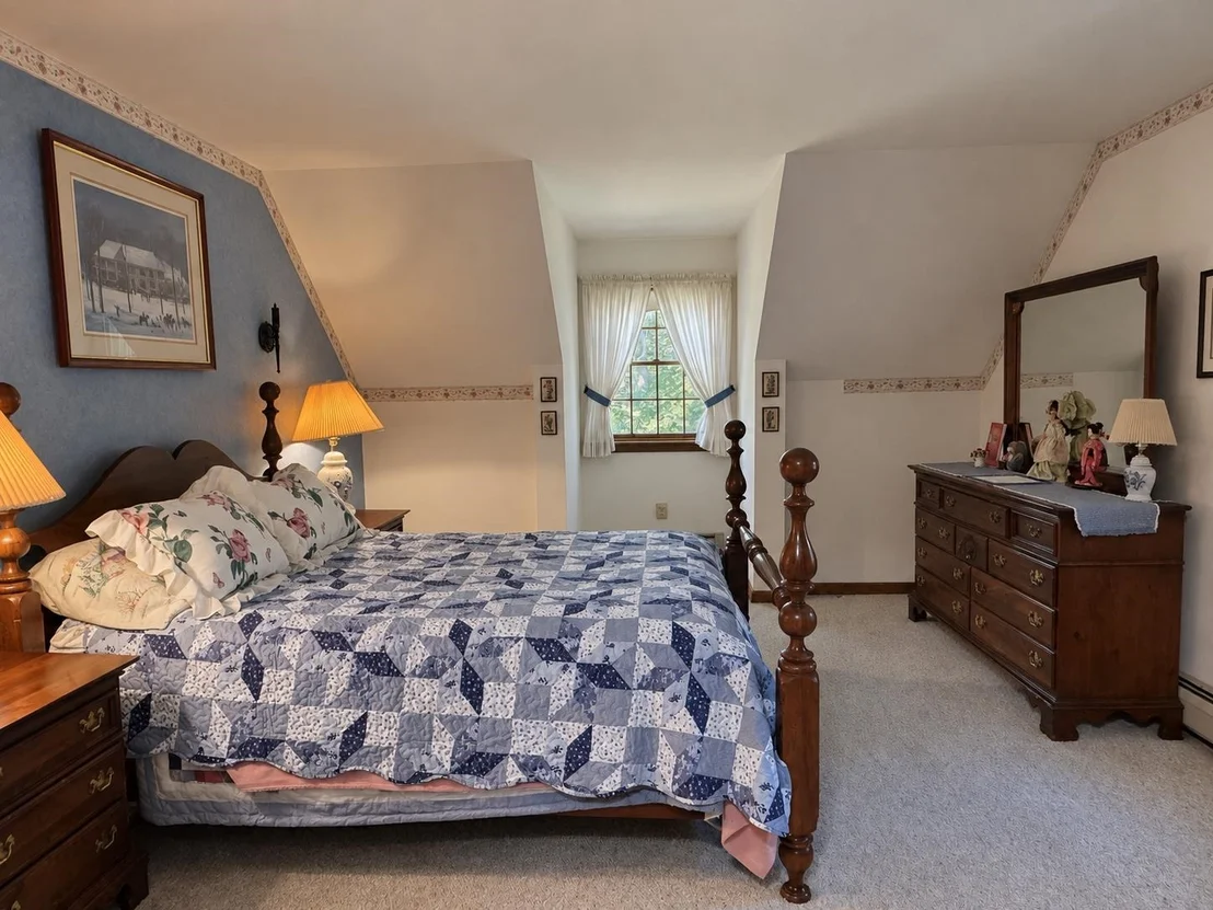 Photo of 196 Spruce