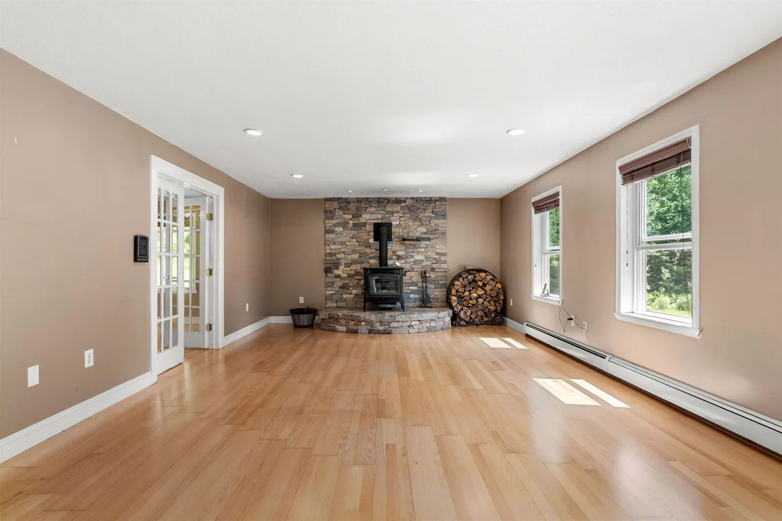Photo of 185 Lower Doetown