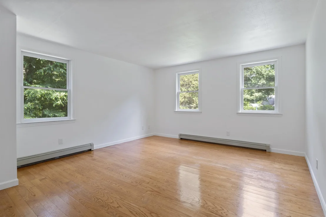 Photo of 5 Huntington