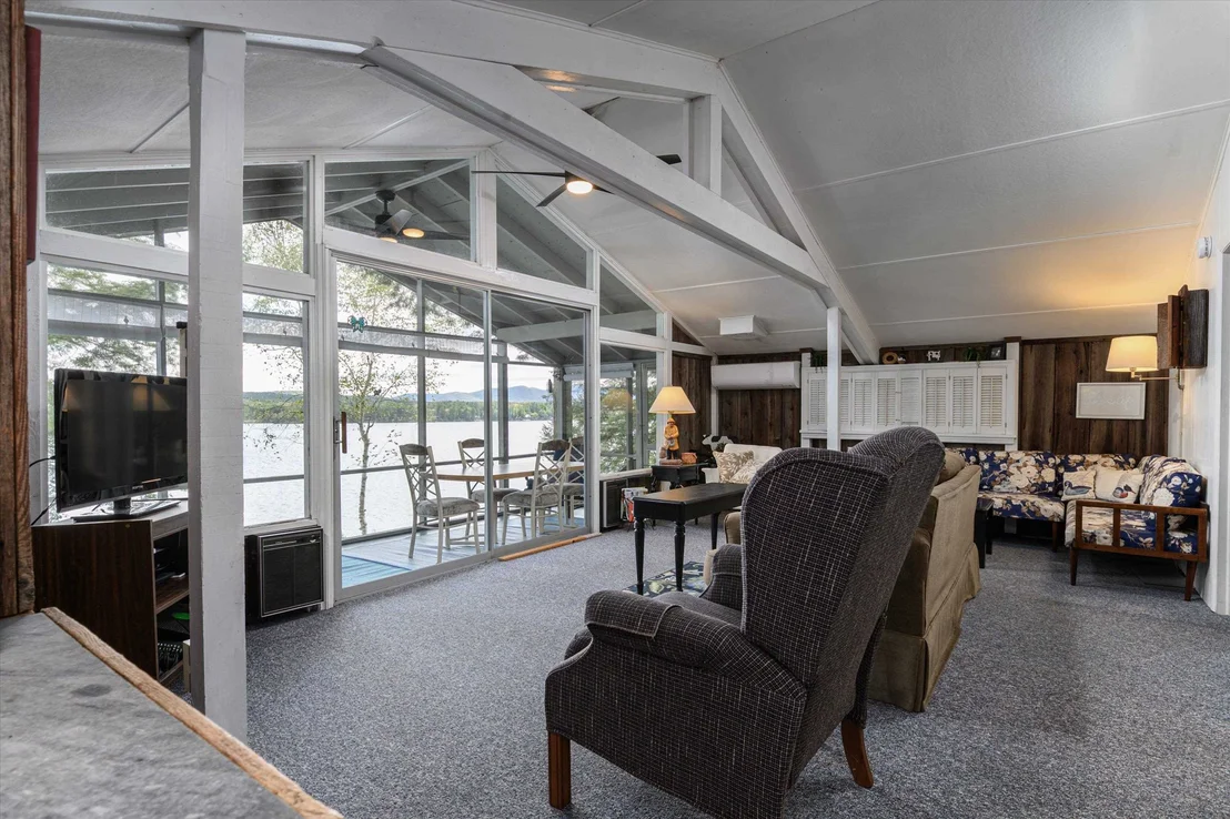 Photo of 976 Avalon Beach