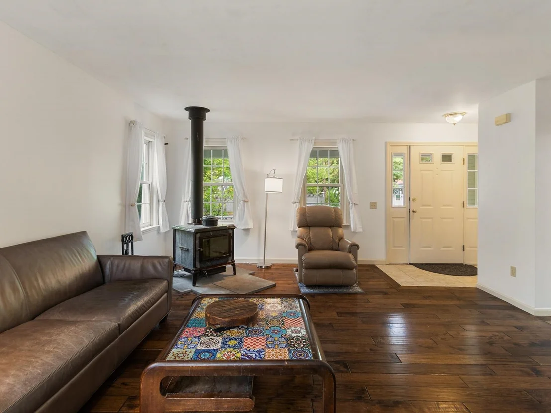 Photo of 72 Grey Meadow