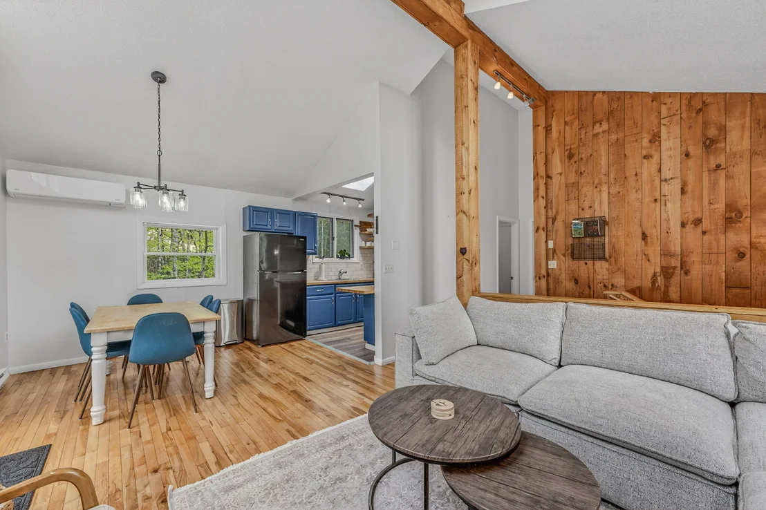 Photo of 5 Bell Valley