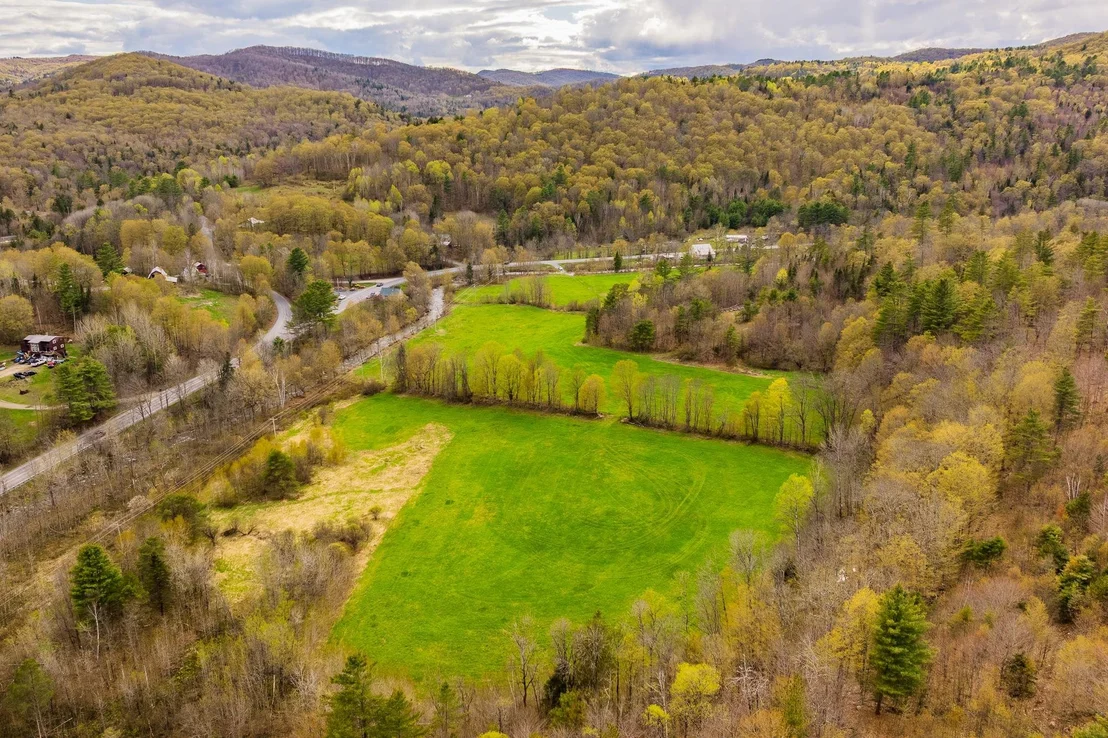 Photo of 00 Vermont Route 25