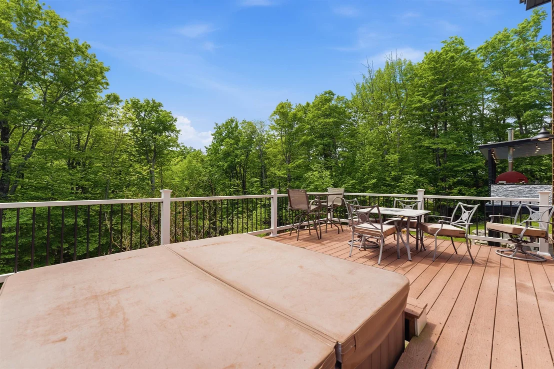 Photo of 27 Mountain View