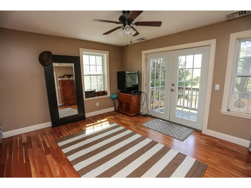Photo of 67 Danis Park