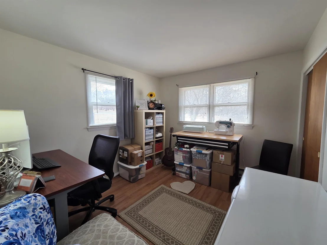 Photo of 11 Bryant