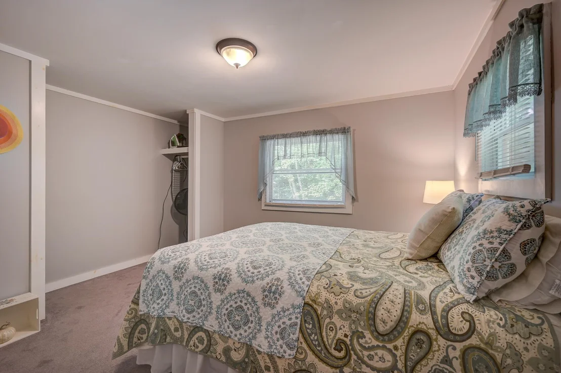 Photo of 93 Eagle Ledge