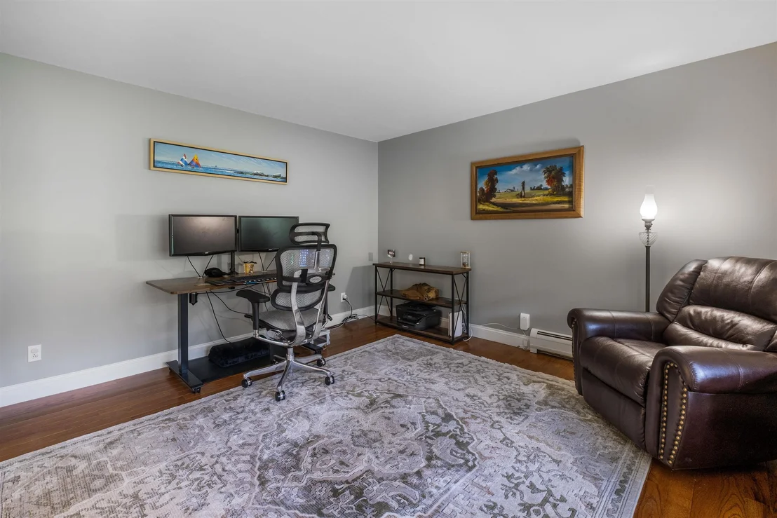 Photo of 278 Long Hill