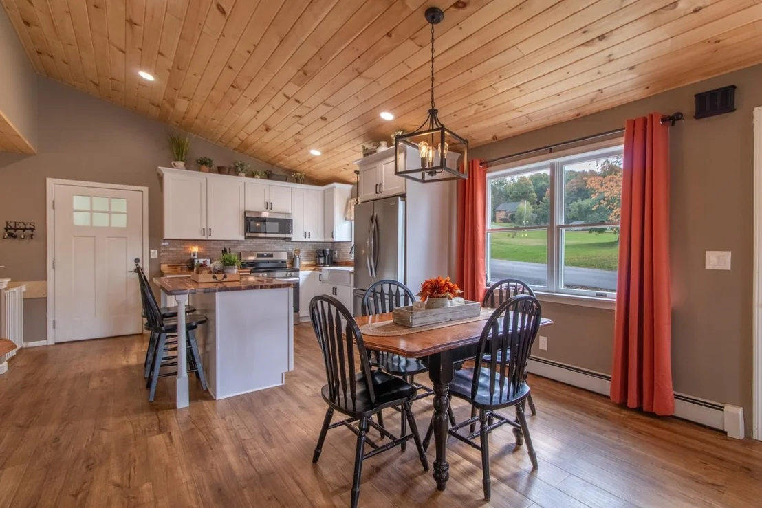 Photo of 106 Sunset Terrace