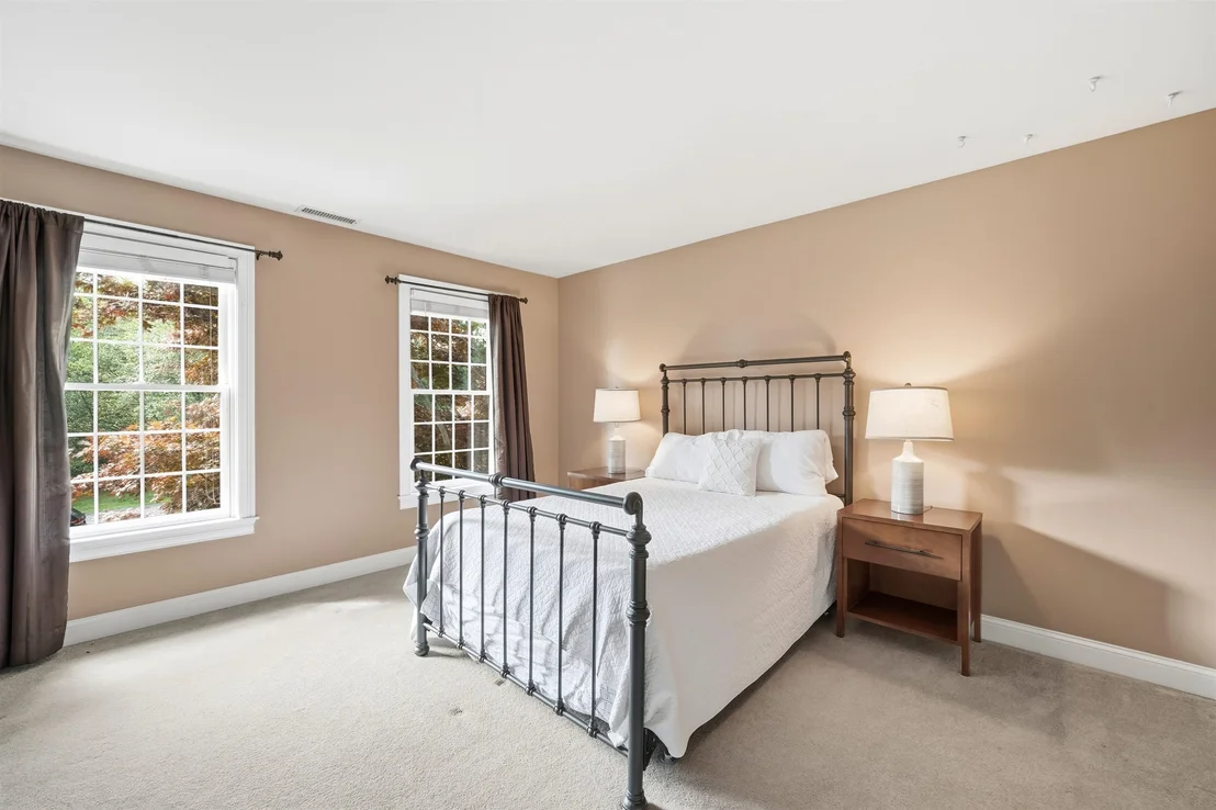 Photo of 5 Sherwood
