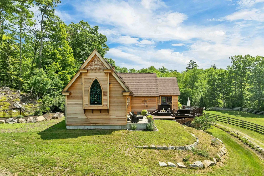 Photo of 661 Deer Meadow