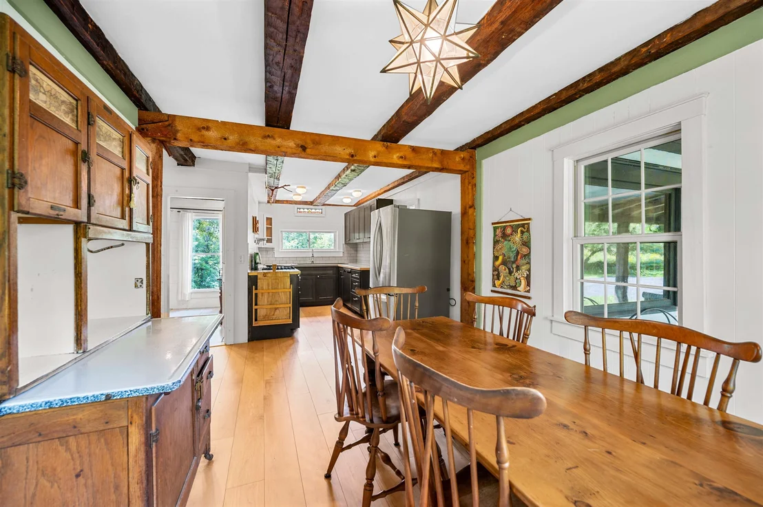 Photo of 520 Collar Hill
