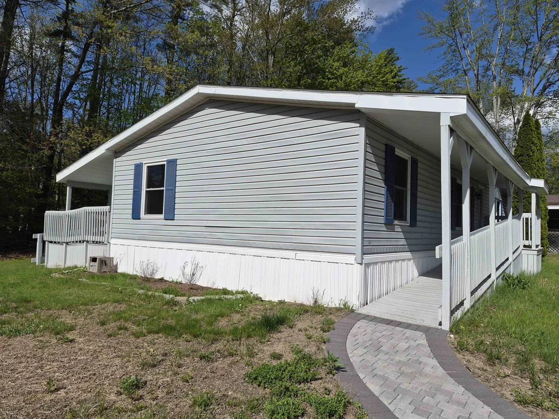 Photo of 74 Lamplighter