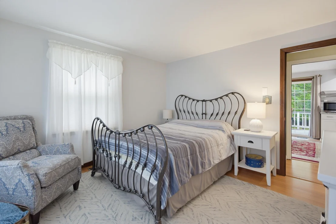 Photo of 176 Exeter