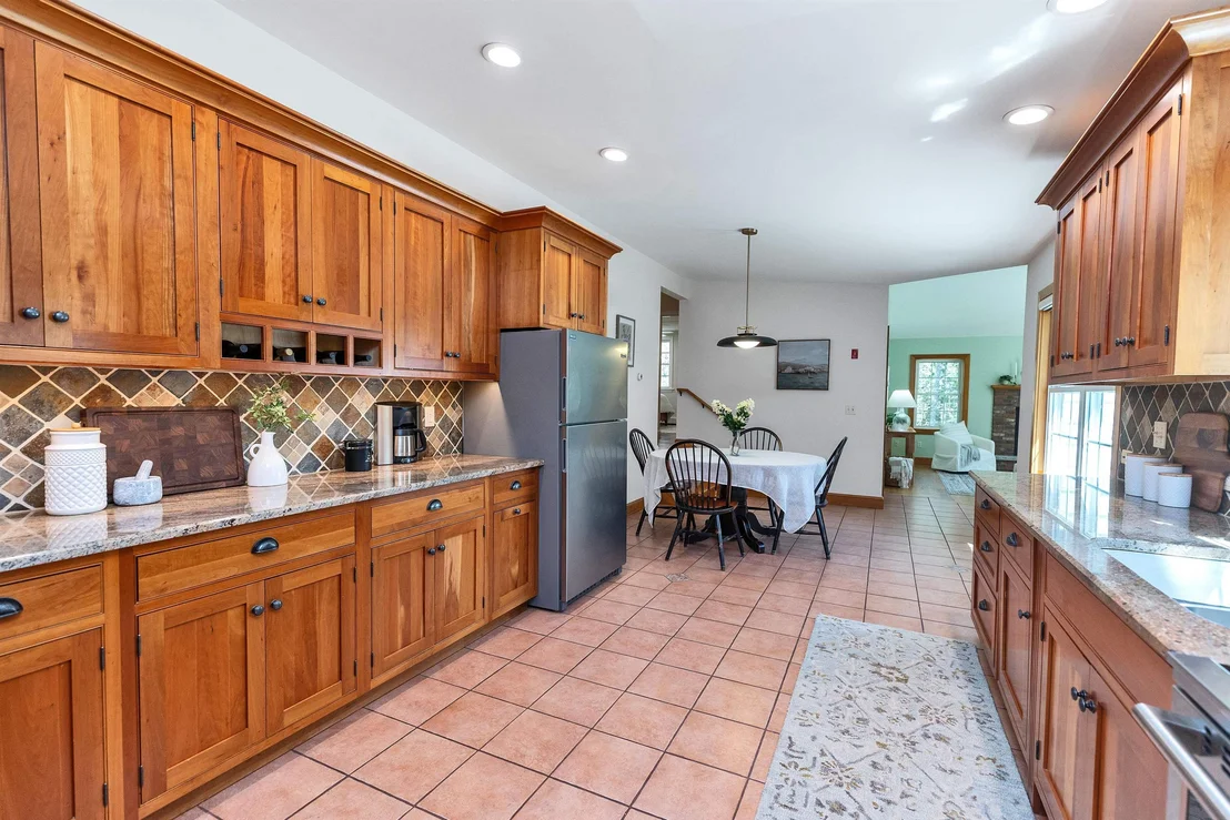 Photo of 78 Meadowcrest