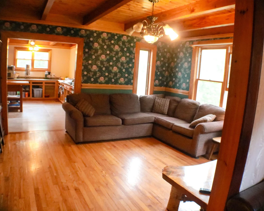 Photo of 1081 Beaver Meadow