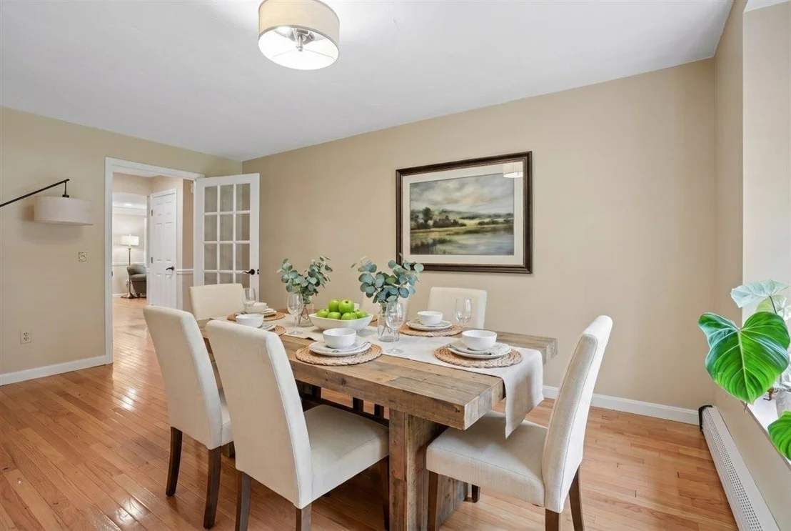 Photo of 72 Oakmont