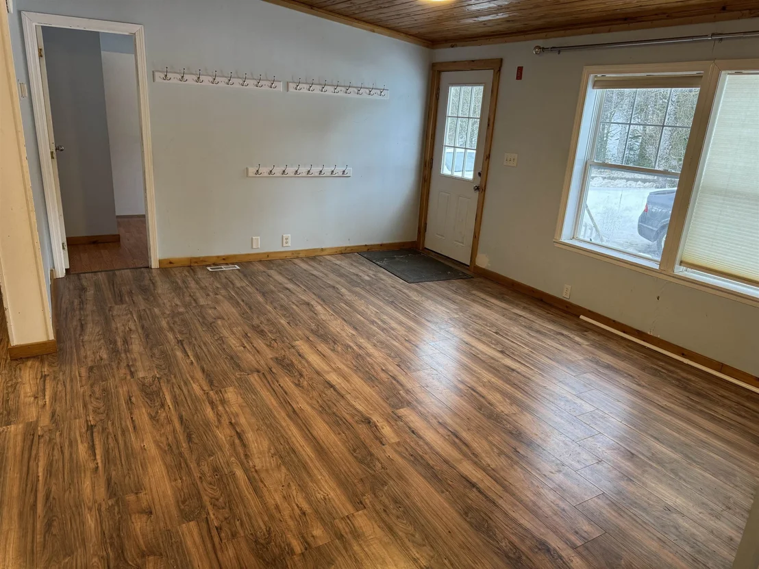 Photo of 1352 Mud Hollow