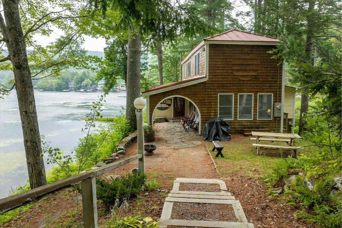 Photo of 46 Carpenters Point