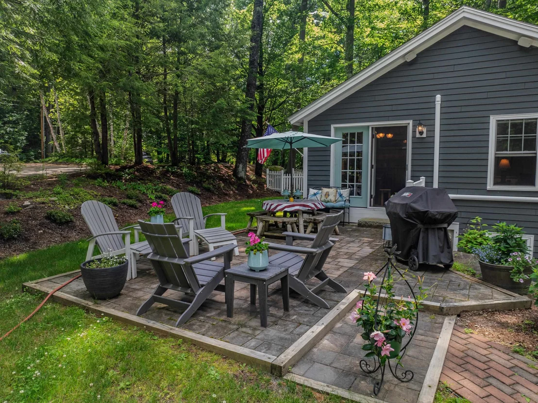 Photo of 32 Stoney Brook
