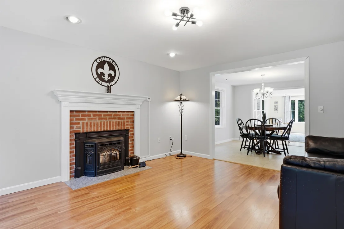 Photo of 7 Westview