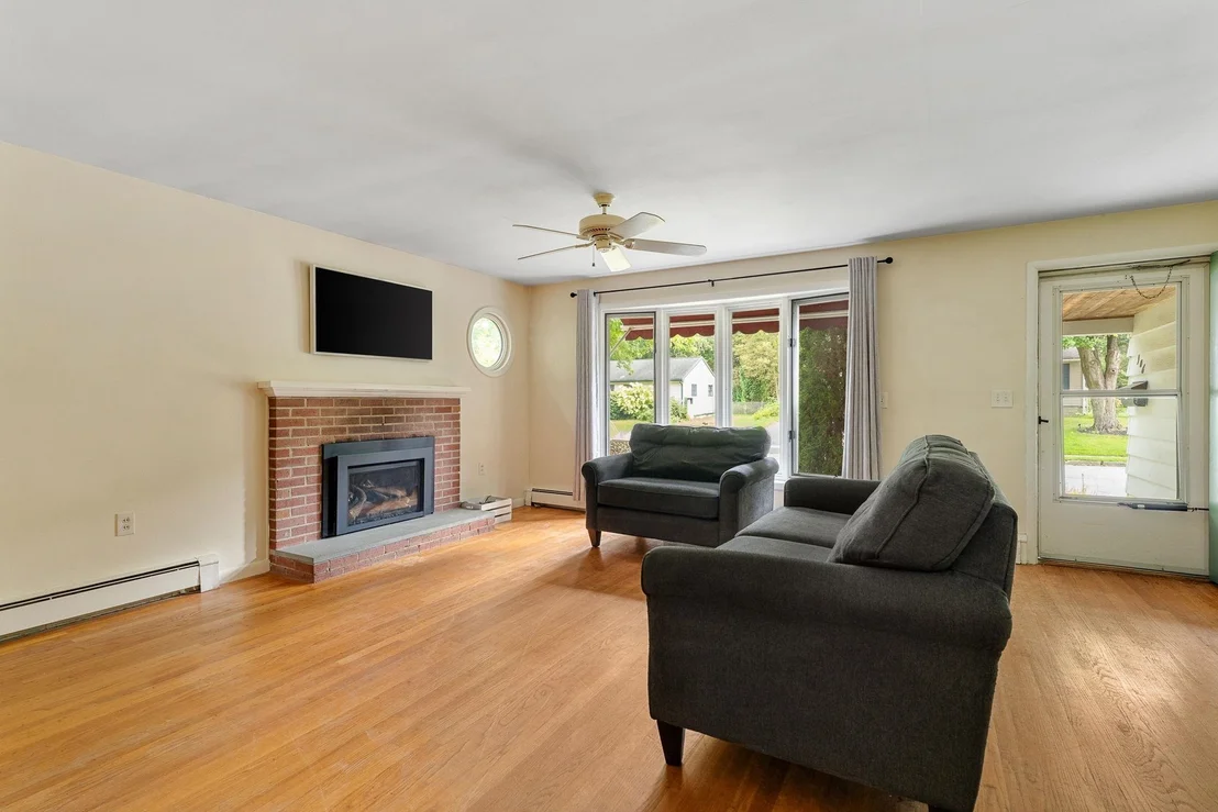 Photo of 106 Killarney