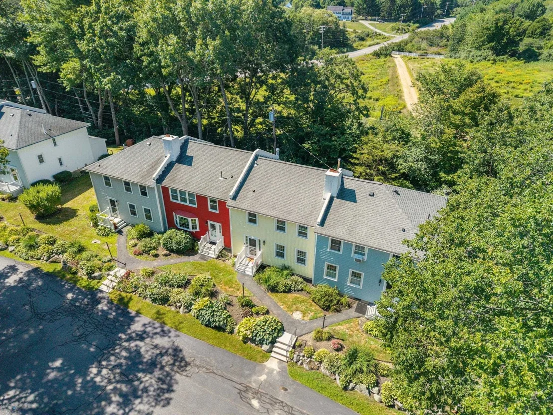 Photo of Unit 7 at 41 Boulder Brook