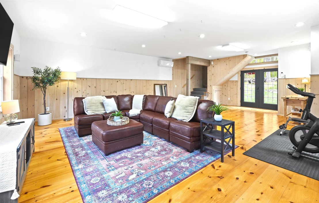 Photo of 5 N Meadow