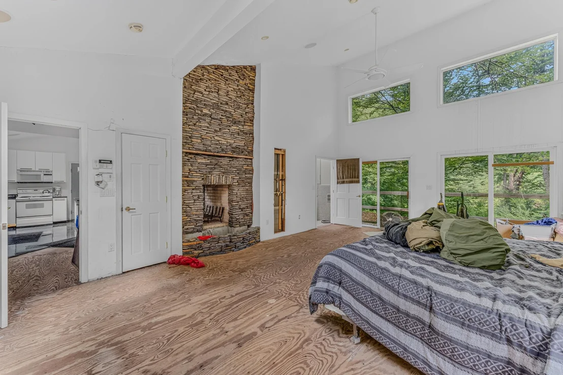 Photo of 105 Beaver Pond