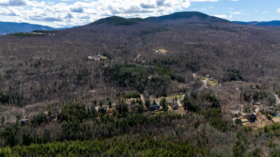 Photo of Unit LOT165C5 at 00 Green Hill