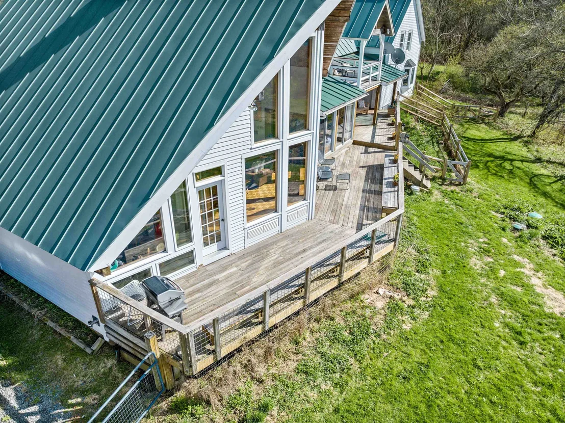 Photo of 855 Jacobs